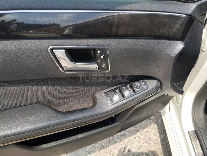 Mercedes E 200 2009, 289,000 km - 1.8 l - Bakı