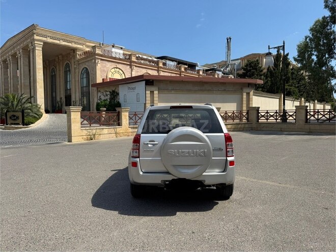 Suzuki Grand Vitara 2008, 230,000 km - 2.4 l - Bakı