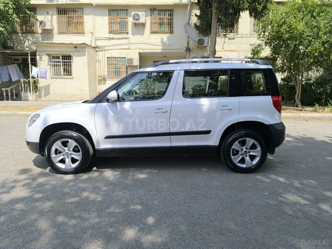 Skoda Yeti 2010, 152,000 km - 1.2 l - Bakı