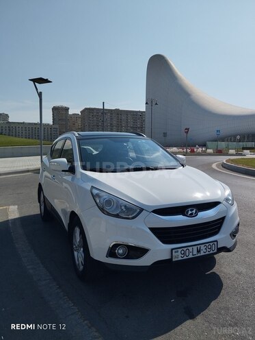 Hyundai ix35 2013, 240,000 km - 2.0 l - Bakı