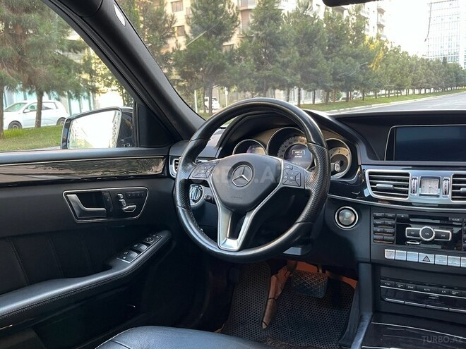 Mercedes E 250 4MATIC 2015, 220,000 km - 2.1 l - Bakı