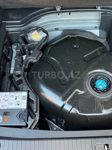 Mercedes E 250 4MATIC 2015, 220,000 km - 2.1 l - Bakı