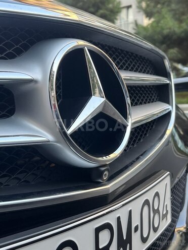 Mercedes E 250 4MATIC 2015, 220,000 km - 2.1 l - Bakı