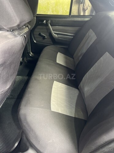 Mercedes 190 1991, 411,700 km - 2.0 l - Astara
