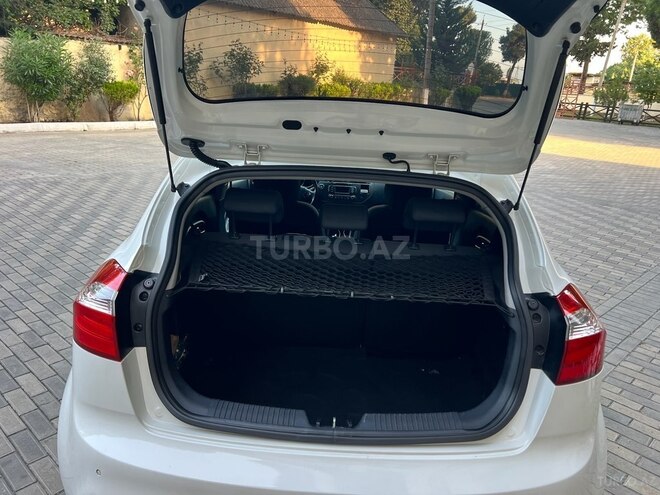 Kia Rio 2011, 210,000 km - 1.1 l - Masallı