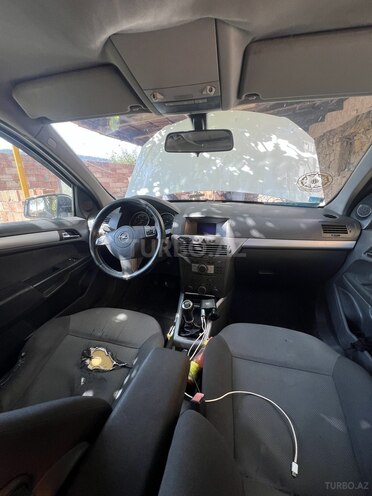 Opel Astra 2006, 497,000 km - 1.3 l - Bakı