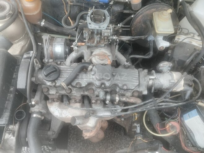 Opel Vectra 1992, 258,000 km - 1.6 l - İsmayıllı