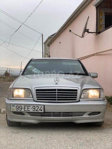 Mercedes C 220 2000, 500,000 km - 2.2 l - Bakı