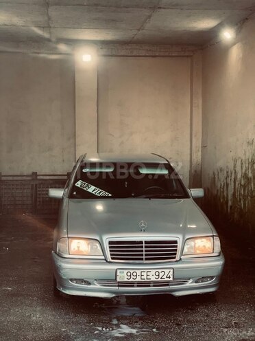 Mercedes C 220 2000, 500,000 km - 2.2 l - Bakı