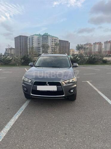 Mitsubishi Outlander 2011, 208,000 km - 2.4 l - Bakı