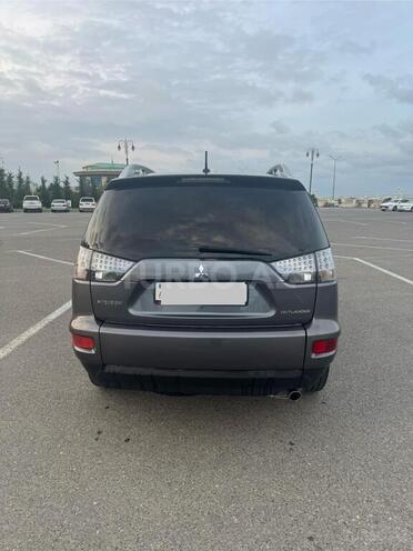 Mitsubishi Outlander 2011, 208,000 km - 2.4 l - Bakı