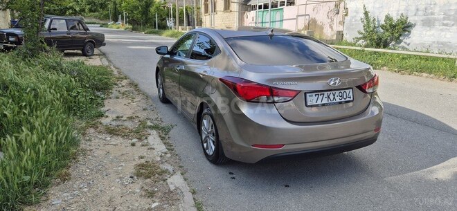 Hyundai Elantra 2014, 160,934 km - 1.8 l - Qobustan