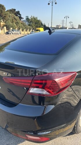 Hyundai Elantra 2019, 154,497 km - 2.0 l - Bakı