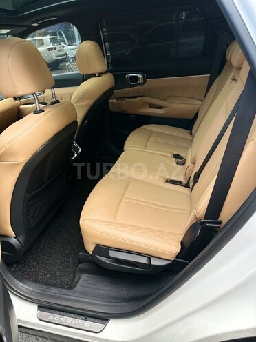 Kia Sorento 2023, 28,000 km - 1.6 л - Bakı