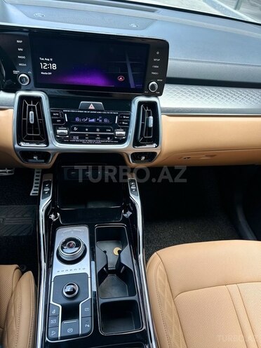 Kia Sorento 2023, 28,000 km - 1.6 л - Bakı