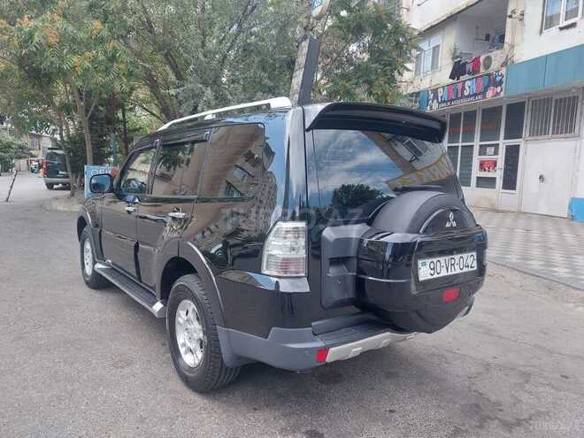 Mitsubishi Pajero 2007, 270,000 km - 3.0 l - Bakı