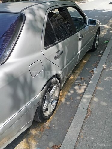 Mercedes C 250 1998, 491,066 km - 2.5 l - Mingəçevir