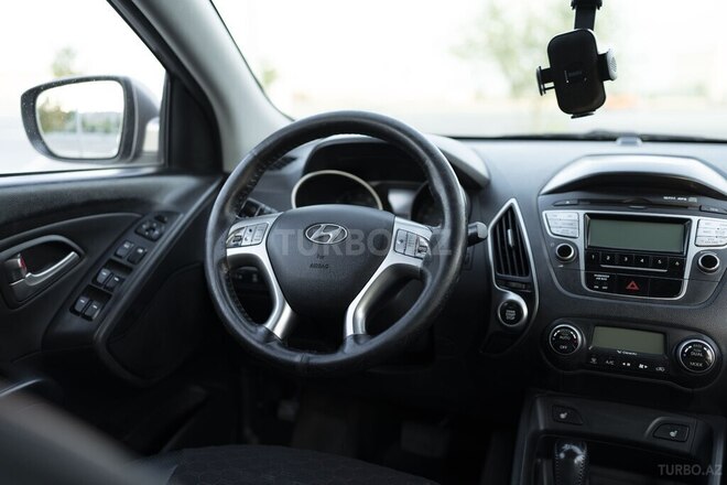 Hyundai ix35 2012, 130,000 km - 2.0 l - Bakı
