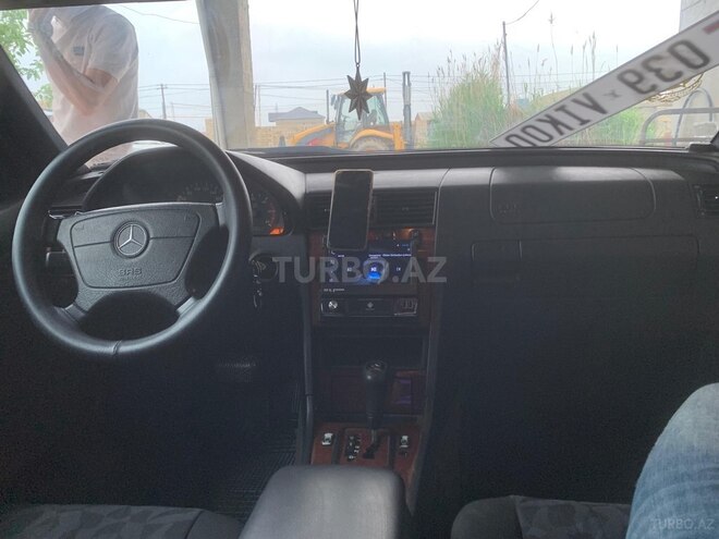 Mercedes C 220 2000, 500,000 km - 2.2 l - Bakı