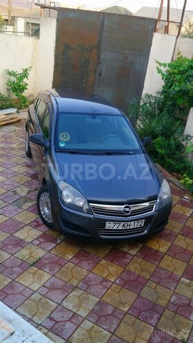 Opel Astra 2009, 180,405 km - 2.0 l - Bakı