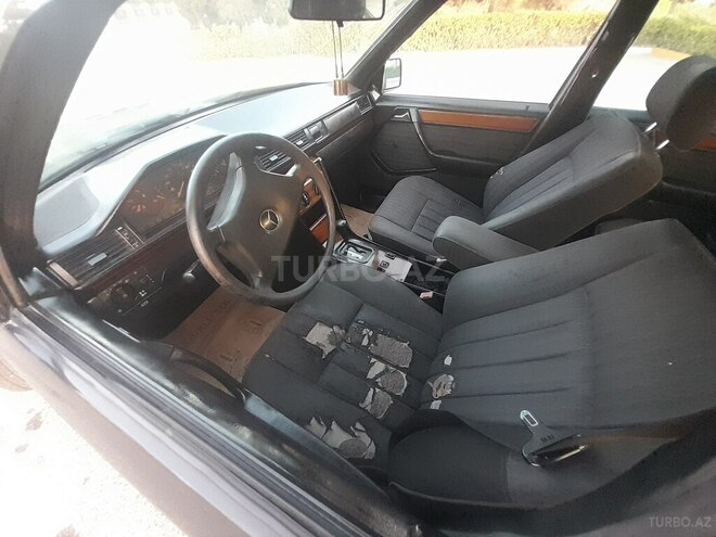 Mercedes E 200 1993, 476,381 km - 2.0 l - Bakı