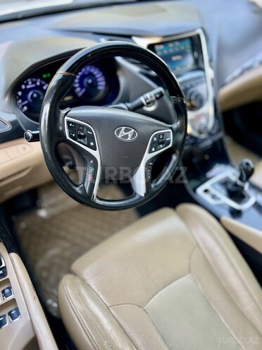 Hyundai Grandeur 2011, 210,000 km - 3.0 л - Bakı