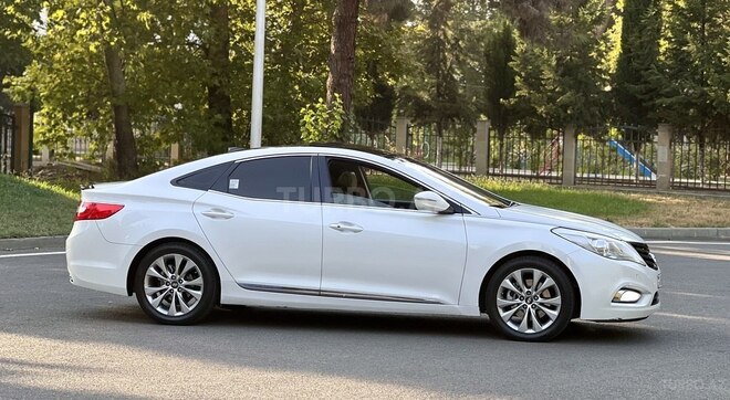 Hyundai Grandeur 2011, 210,000 km - 3.0 л - Bakı