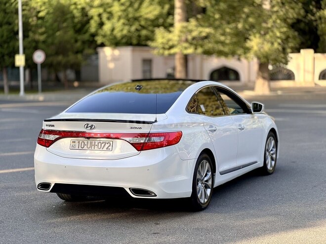 Hyundai Grandeur 2011, 210,000 km - 3.0 л - Bakı