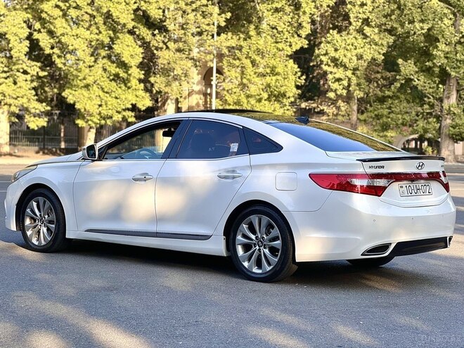Hyundai Grandeur 2011, 210,000 km - 3.0 л - Bakı
