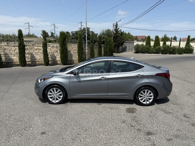Hyundai Elantra 2015, 120,000 km - 1.8 l - Bakı