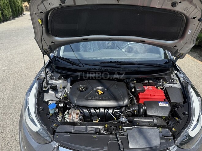 Hyundai Elantra 2015, 120,000 km - 1.8 l - Bakı