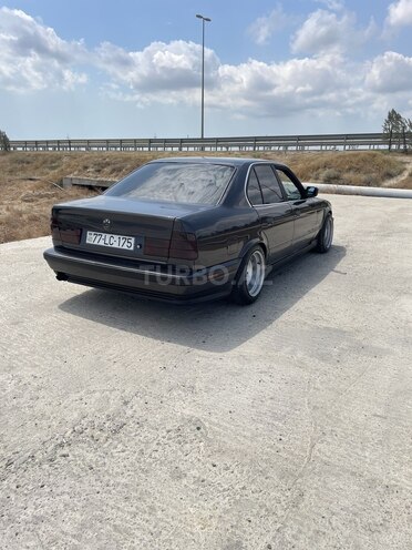 BMW 525 1991, 280,000 km - 2.5 l - Bakı