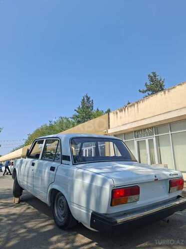 LADA (VAZ) 2107 2009, 124,000 km - 1.6 l - Yevlax