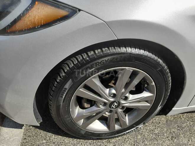 Hyundai Elantra 2016, 196,343 km - 2.0 л - Bakı