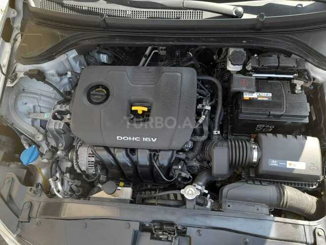 Hyundai Elantra 2016, 196,343 km - 2.0 л - Bakı
