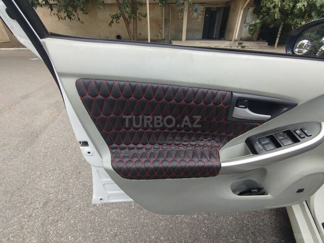 Toyota Prius 2010, 188,293 km - 1.8 l - Bakı