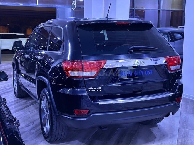 Jeep Grand Cherokee 2012, 256,000 km - 3.6 л - Bakı