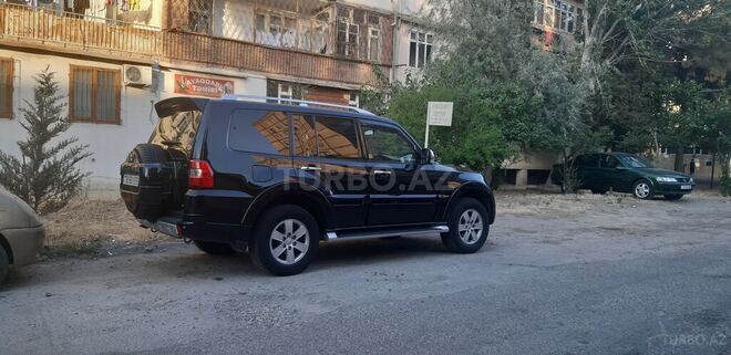 Mitsubishi Pajero 2007, 220,000 km - 3.0 l - Bakı