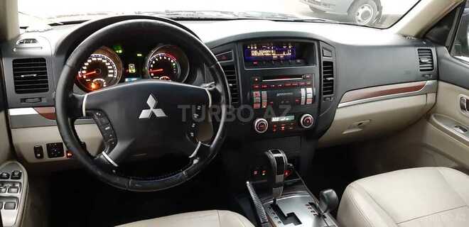 Mitsubishi Pajero 2007, 220,000 km - 3.0 l - Bakı
