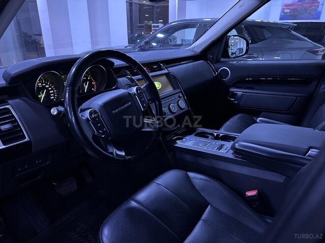 Land Rover Discovery-10
