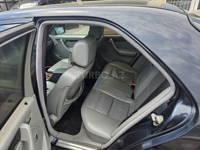 Mercedes C 200 1999, 313,931 km - 2.0 l - Bakı