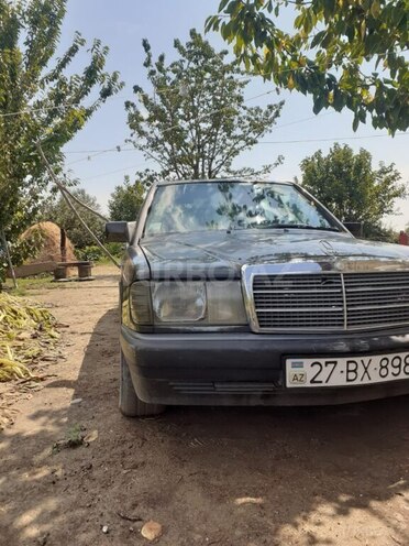 Mercedes 190 1990, 330,000 km - 2.0 l - Xaçmaz