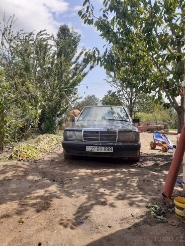 Mercedes 190 1990, 330,000 km - 2.0 l - Xaçmaz