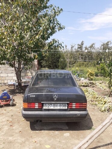 Mercedes 190 1990, 330,000 km - 2.0 l - Xaçmaz