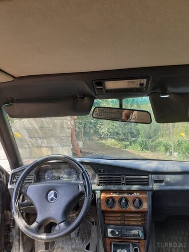 Mercedes 190 1990, 330,000 km - 2.0 l - Xaçmaz