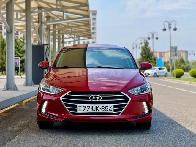 Hyundai Elantra 2018, 114,200 km - 2.0 l - Bakı