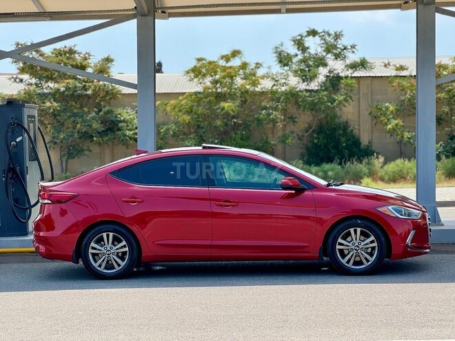 Hyundai Elantra 2018, 114,200 km - 2.0 l - Bakı