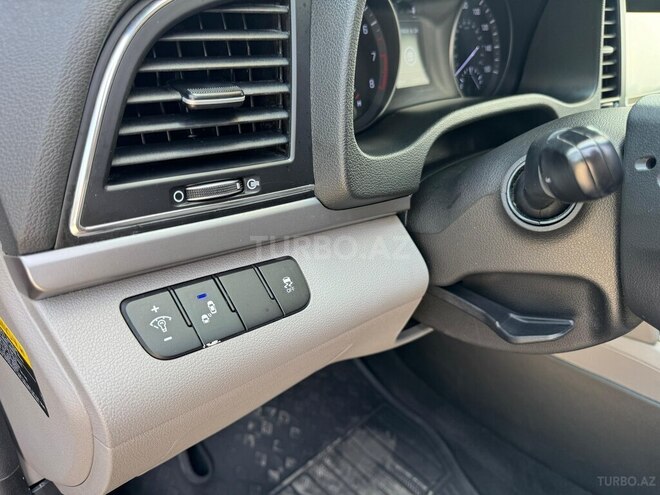 Hyundai Elantra 2018, 114,200 km - 2.0 l - Bakı