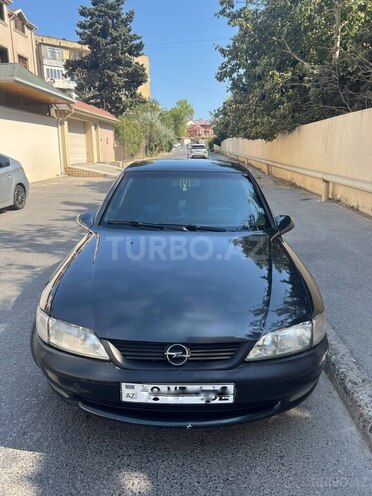 Opel Vectra 1996, 323,500 km - 2.0 l - Bakı
