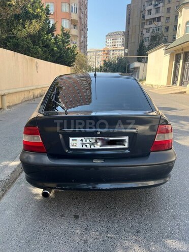 Opel Vectra 1996, 323,500 km - 2.0 l - Bakı